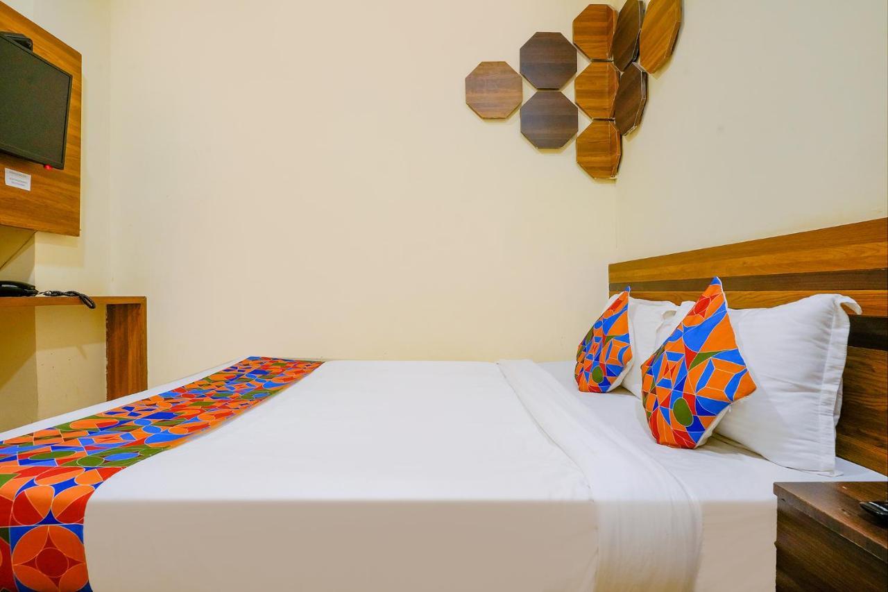 Hotel Fabexpress Diamond - Nr Bkc Bombaj Zewnętrze zdjęcie